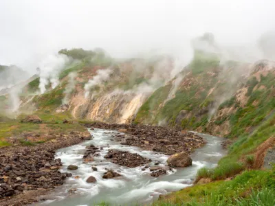 Туризм. Самые загадочные места России: от Кольского полуострова до Алтая изображение №12