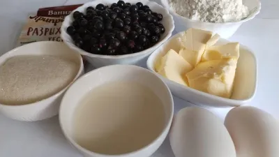 Нежные кексы с черной смородиной: августовская классика на вашей кухне «Инфобокс»